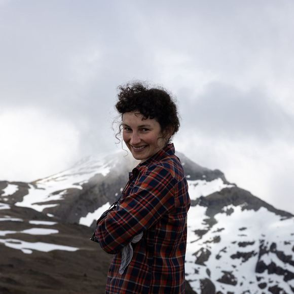 Meet your Posher, Chloe - Picture 1 of 1